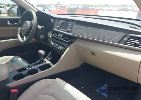 2016 Kia Optima Lx z USA, uszkodzony, nr VIN KNAGT4L32G5094380